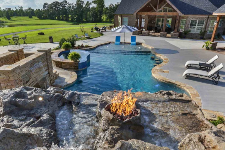 How much cost to build a pool in florida Builders Villa